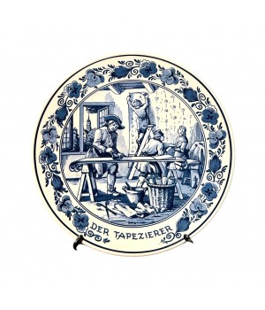 Декоративная тарелка Der Tapezierer, Обойщик Delft, Делфт. Голландия
