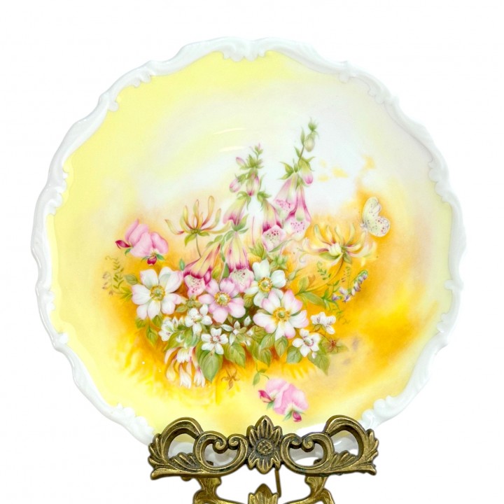 Декоративная тарелка Meadows with delight, Луга наслаждений, Royal Albert, фарфор, винтаж. Англия