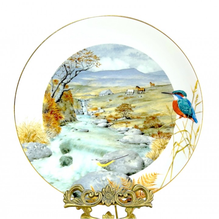 Декоративная тарелка Уединенный ручей в ноябре, Royal Worcester. Англия