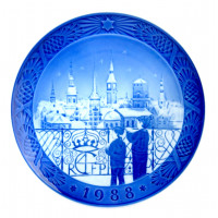 Декоративная тарелка Рождество 1988 год, Сочельник в Копенгагене, Royal Copenhagen. Дания