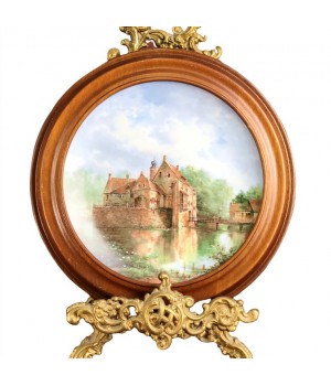  Декоративная тарелка Замок на воде в деревянной раме