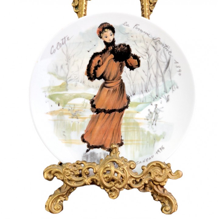 Декоративная тарелка Колетт - спортивная девушка Limoges Женщины века Франция Лимож